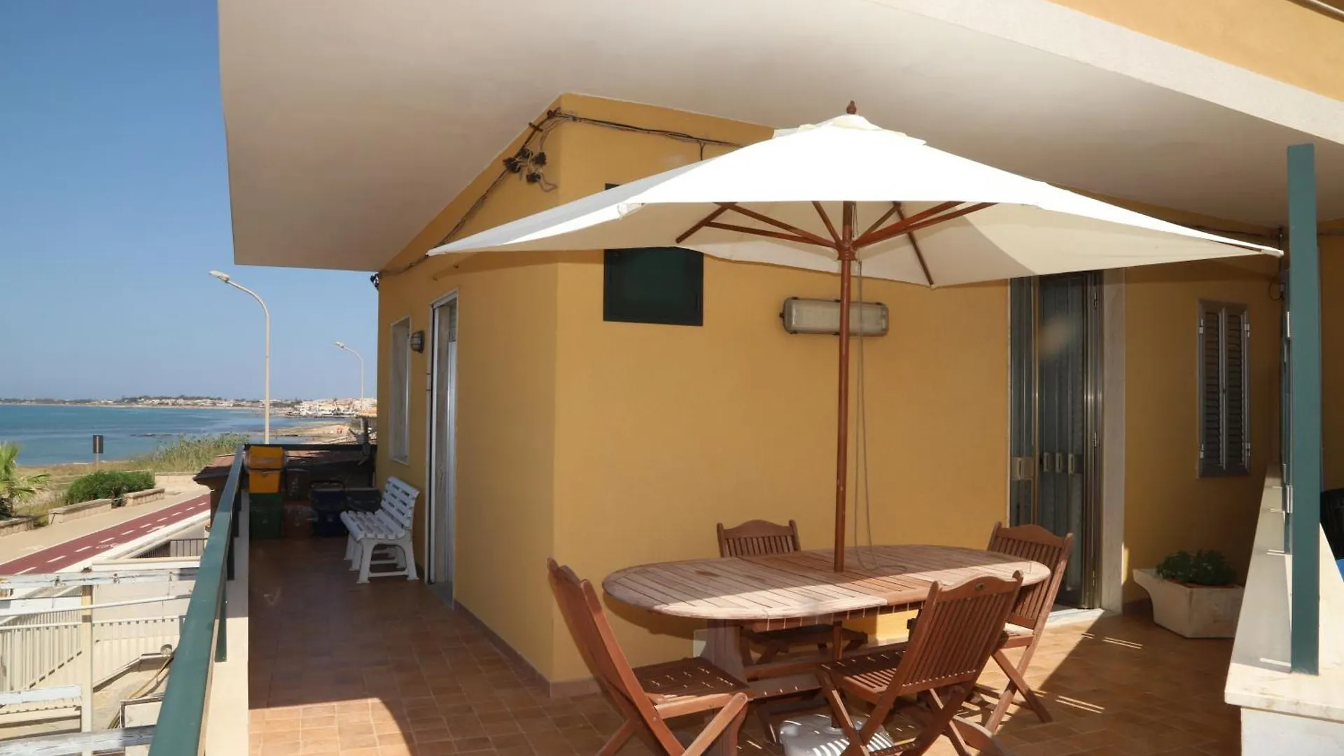Kaary Bella Vista Daire Marina di Ragusa